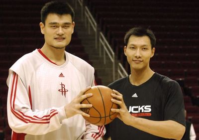 中国女篮喜讯,韩旭成功登陆WNBA,或上演中国德比,恭喜姚明!