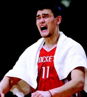 原来姚明也是“垃圾话”高手!帮助男篮夺冠,打爆韩国2.22巨人!