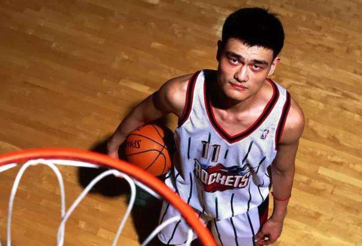 姚明参加选秀时被nba联盟认定为当届状元 实至名归吗