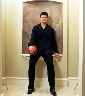 [体娱]NBA薪金何处去?姚明谱写第二人生