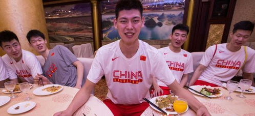 连续获主帅指点 2.18米小姚明第一次如此遭重视 还有机会腾飞